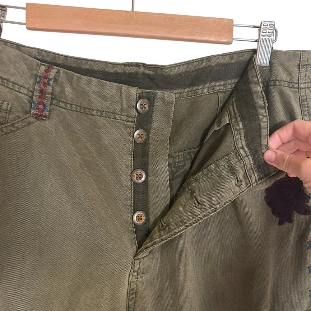 Sundance Olive Green Embroidered Cargo Pants Size 14 Boho Earthy - Picture 4 of 16
